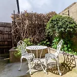 Peaceful 5Br House With Garden & Terrace, Se London