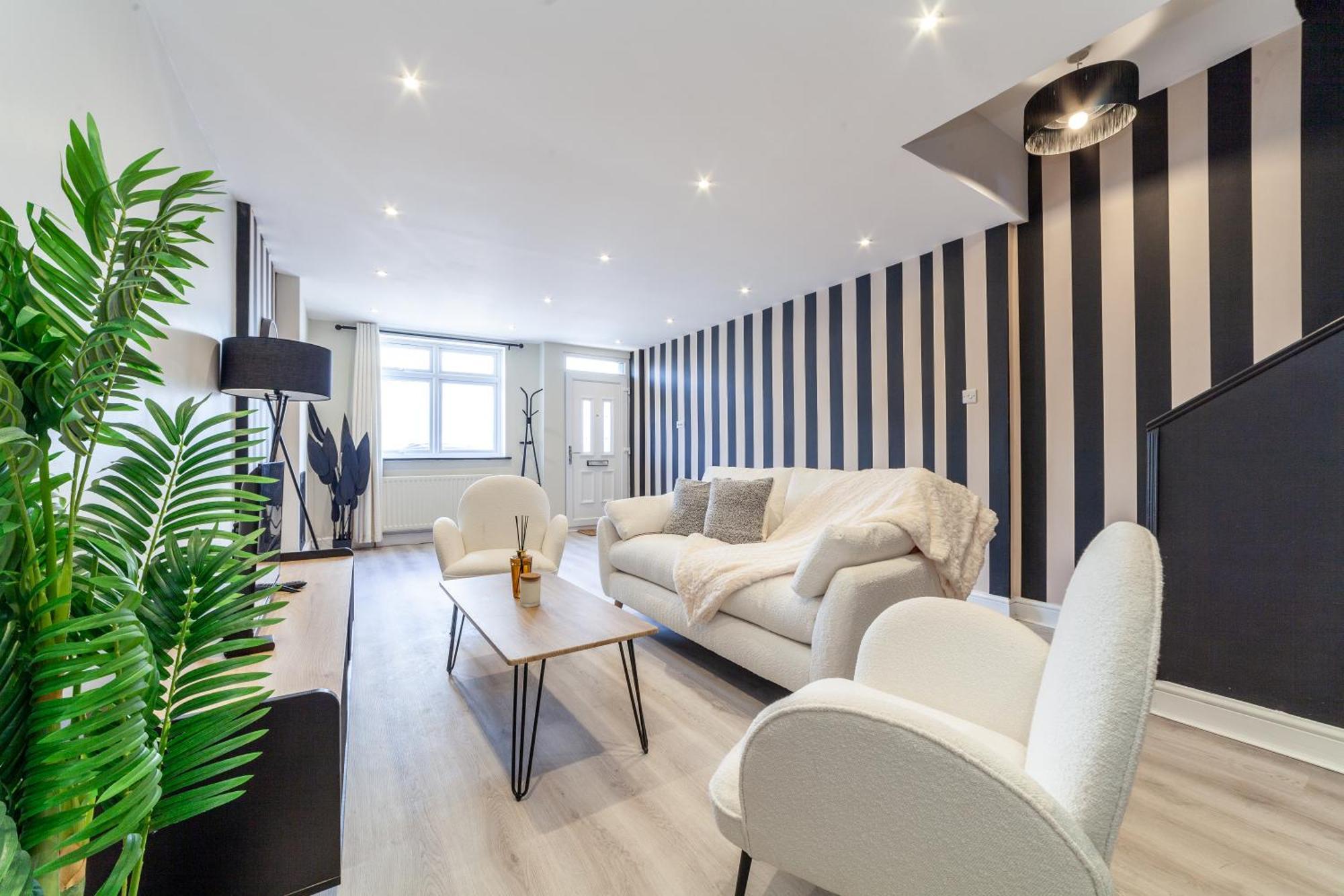 Peaceful 5br House With Garden & Terrace, Se Appartamento Londra